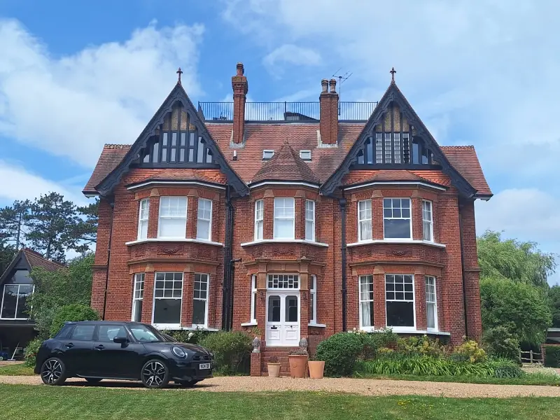 Large External Decoration In Surrey